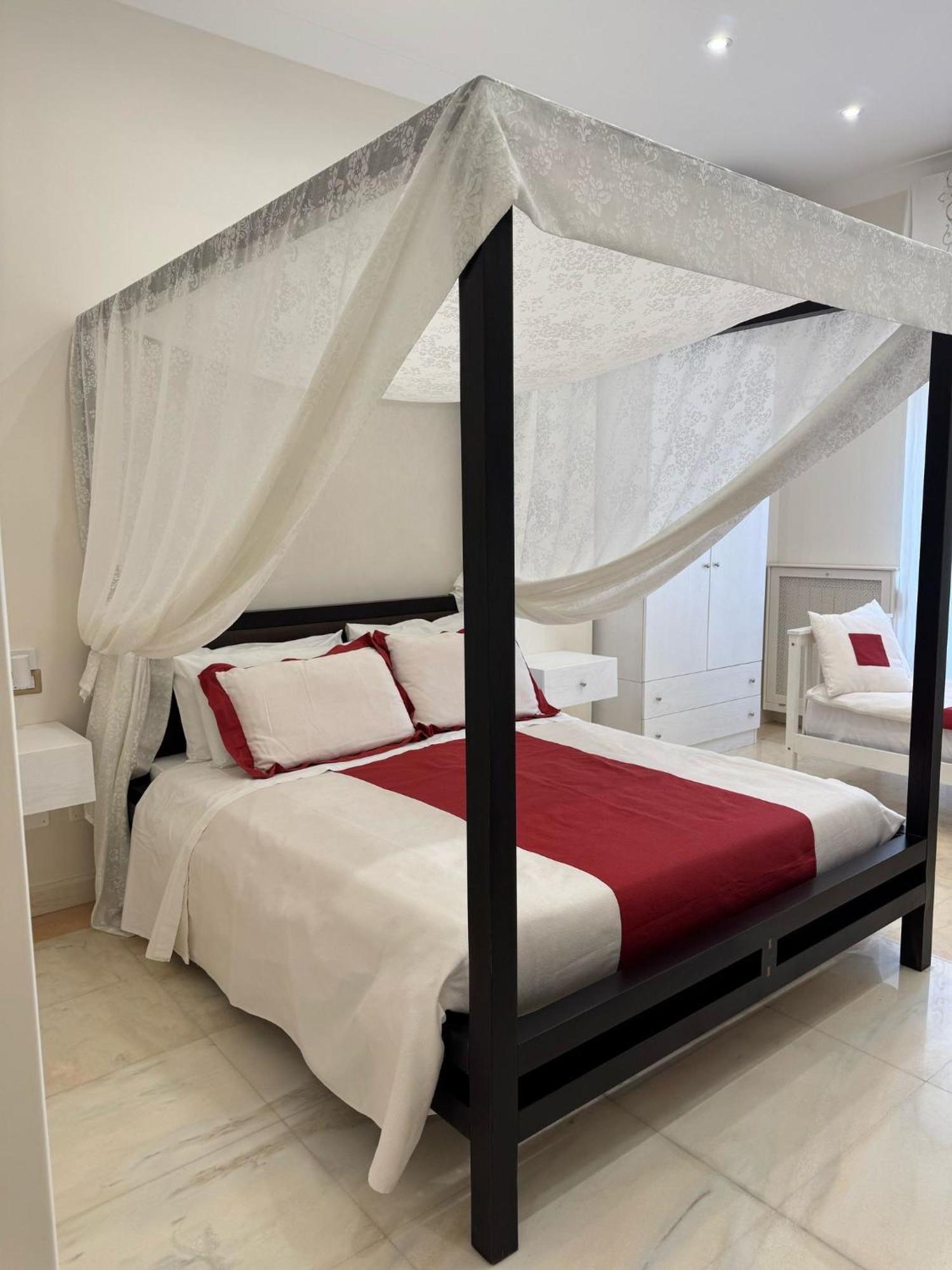 Maison d'hôtes Bernini House Naples